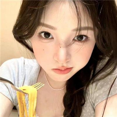 甜蜜的东方海报